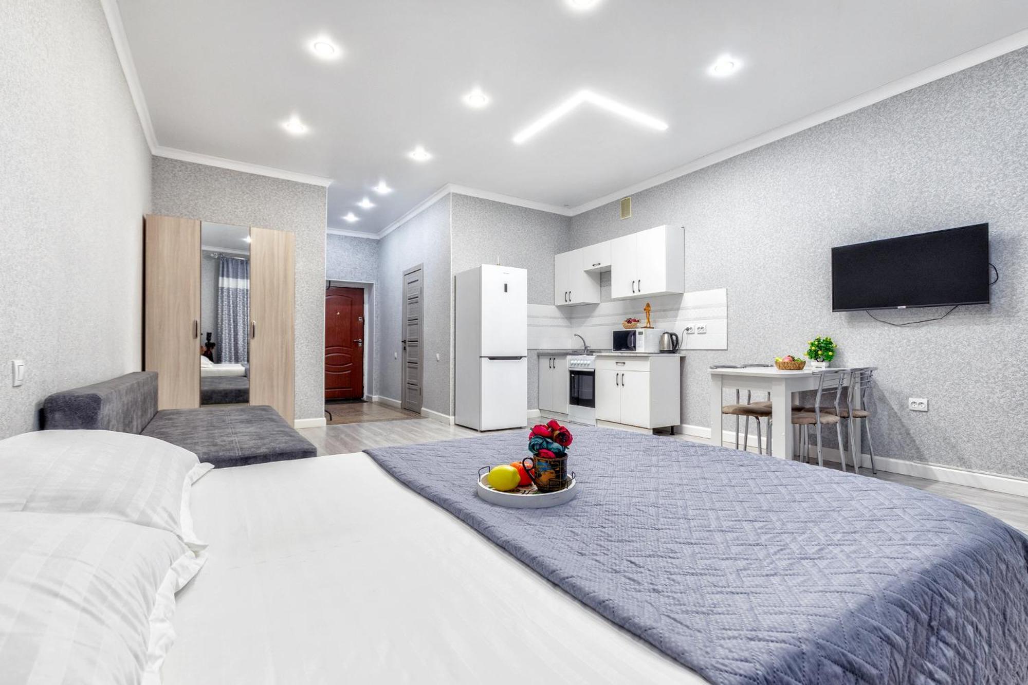 Прекрасная Студия В Элитном Доме Pavlodar Exterior photo